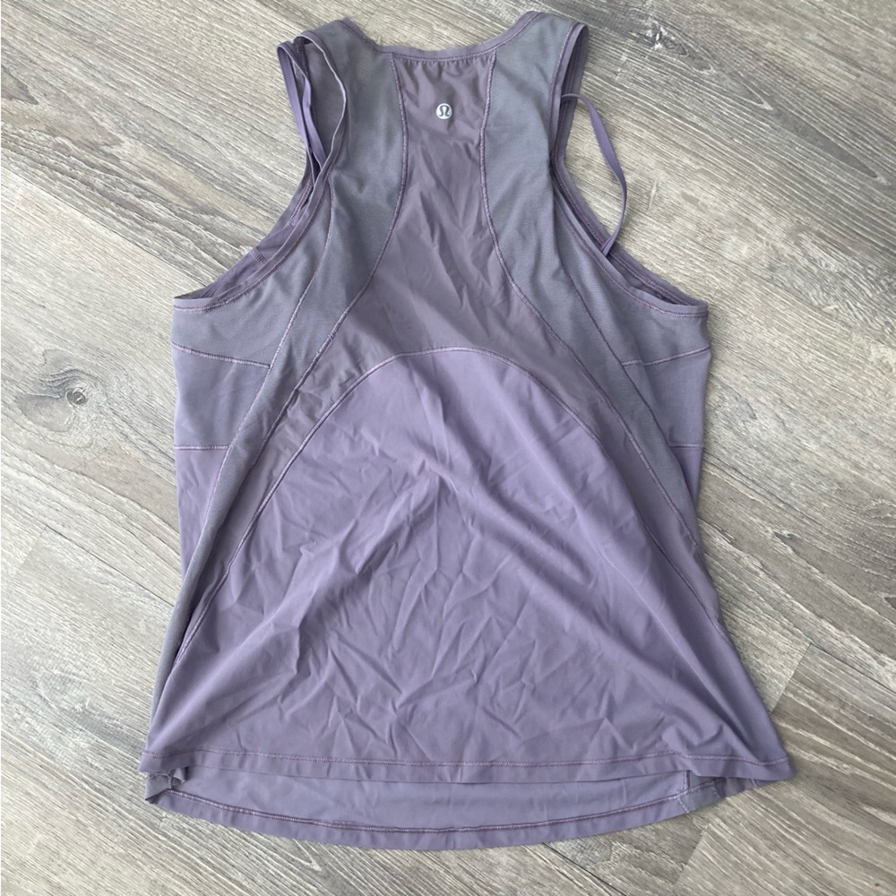 Lululemon 2-in-1 Lavender Mesh Panel Workout bra and tank Top, M/L